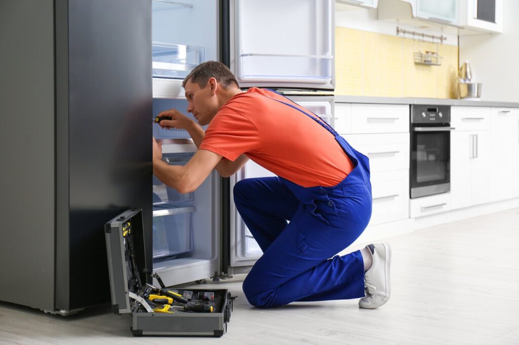 How to Maintain Refrigerators in Dubai Heat